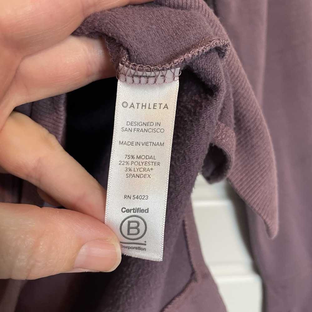 Athleta Purple Long Sleeve Top Thumb Hole Athletic Casual Pullover S - Picture 7 of 10
